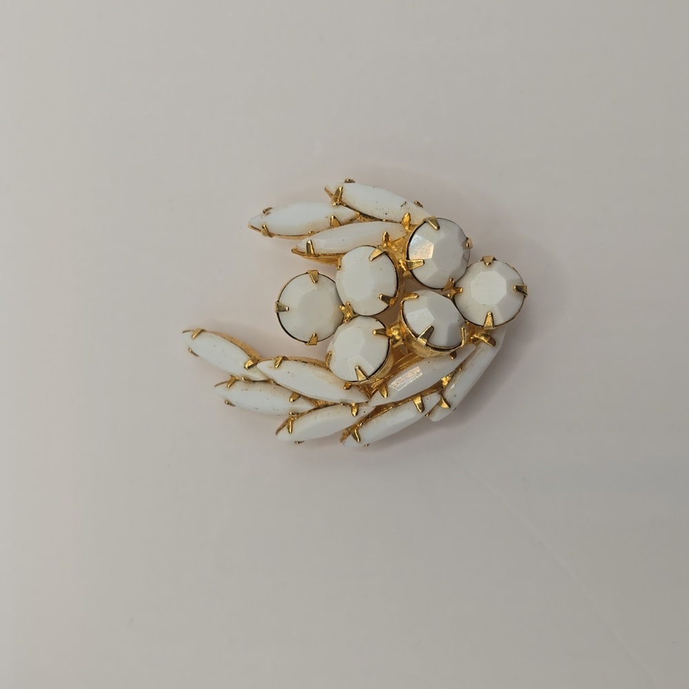 White Milk Glass Gold Tone Vintage Brooch